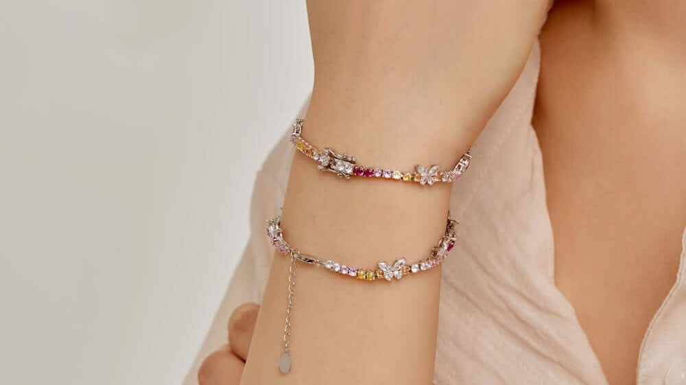 Exploring Various Types of Jewelry Clasps