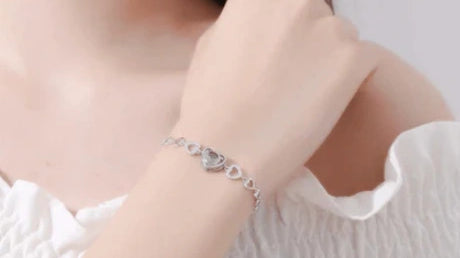 Unveiling the Charm of the Felicity Bracelet: A Symbol of Bliss and Elegance