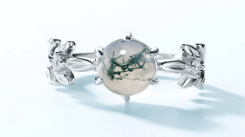 Discover the Captivating World of Moss Agate Rings at Trendolla Jewelry