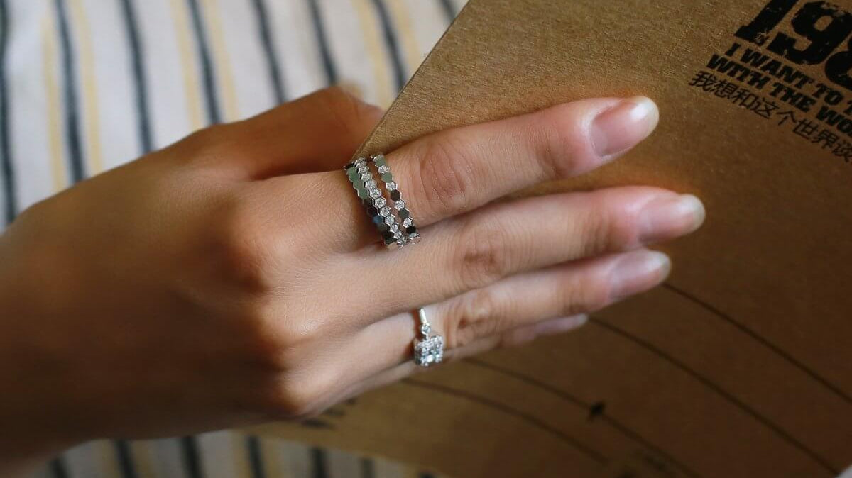 Life is simple, life is beautiful | Trendolla Jewelry