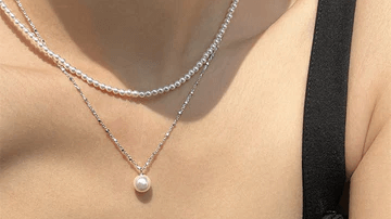 The Enigmatic Allure of the Simple Pearl Necklace