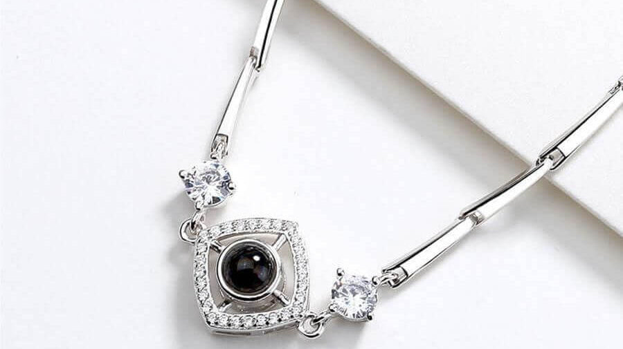 Record Precious Moments with A Projection Bracelet