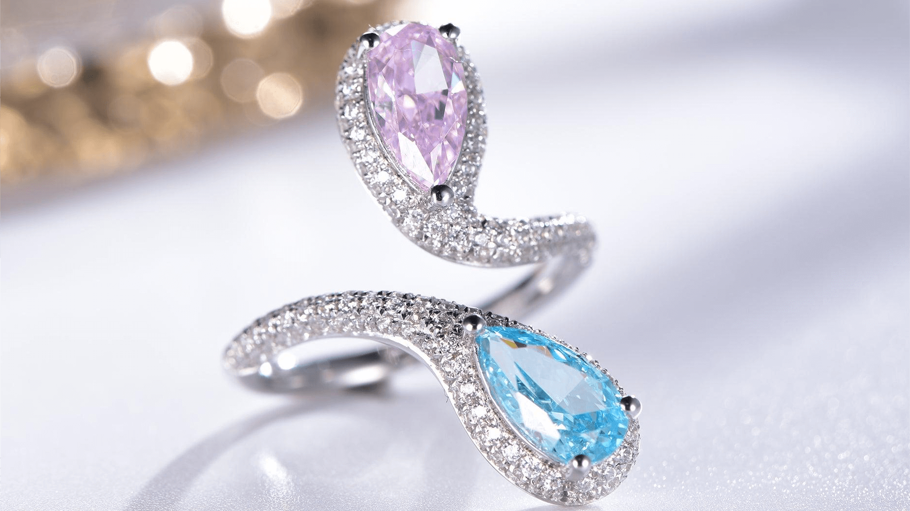 Two Gems, One Love: Exploring the Symbolism of Toi et Moi Rings