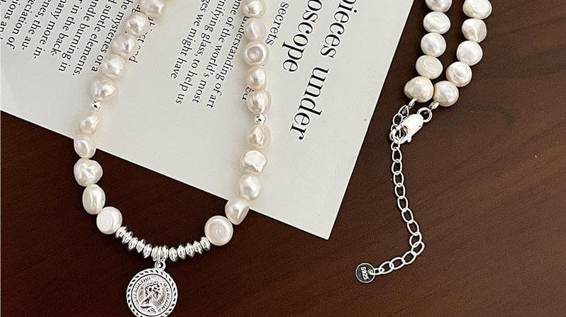 Pearl Drop Necklace: Fashion Inspiration for Many Occasions