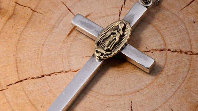 The Modern Fashion Trend: Styling the Virgencita Necklace