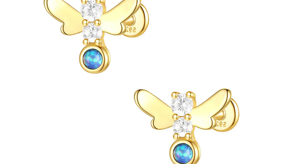 Why Does Earrings Stink? The Science Behind the Smell and How to Prevent It