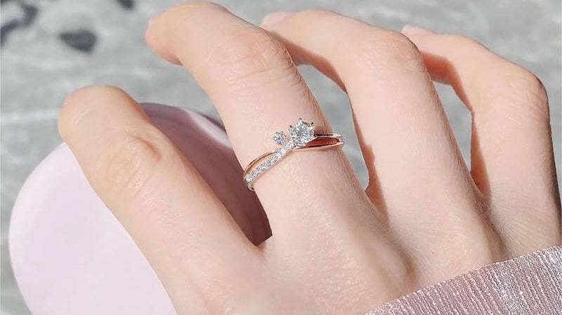 Moissanite Engagement Rings