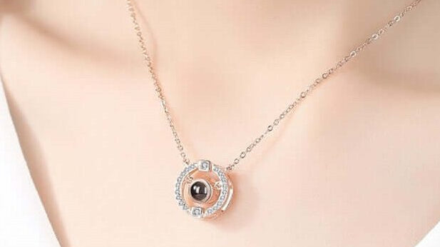 5 Creative Ways to Style a Necklace with Picture Inside