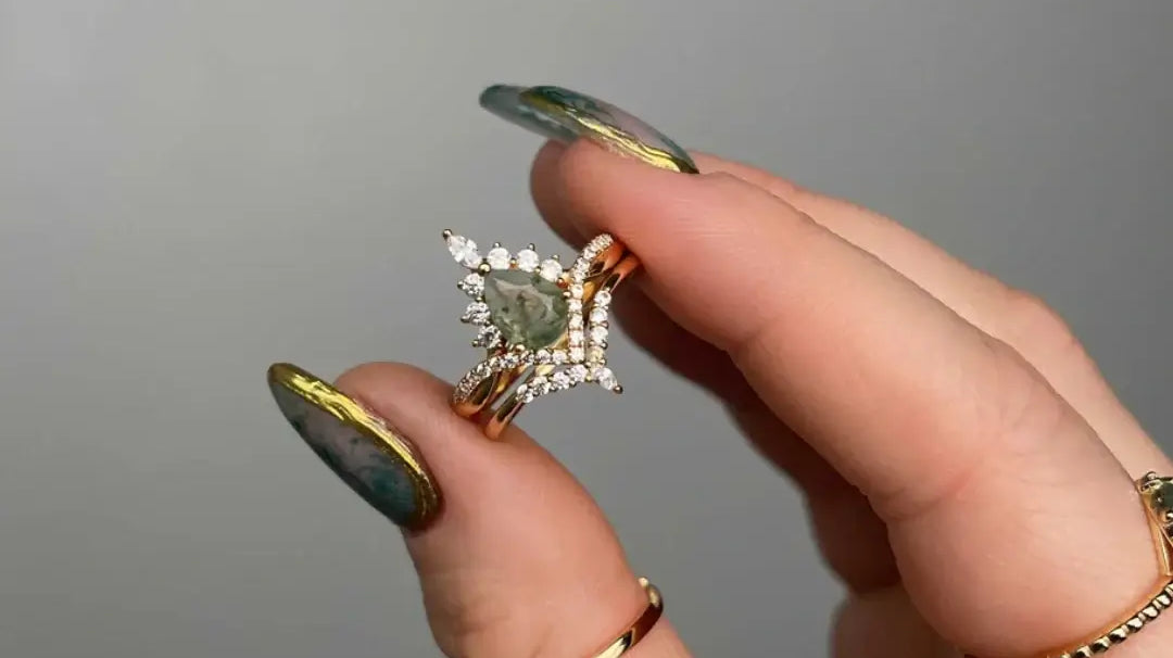 The Allure of Men's Moss Agate Rings: Nature's Artistry in 14K Solid Gold