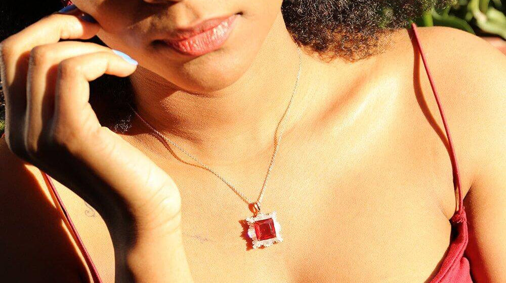 Red, Bearing the Precipitation of Time. | Trendolla Jewelry