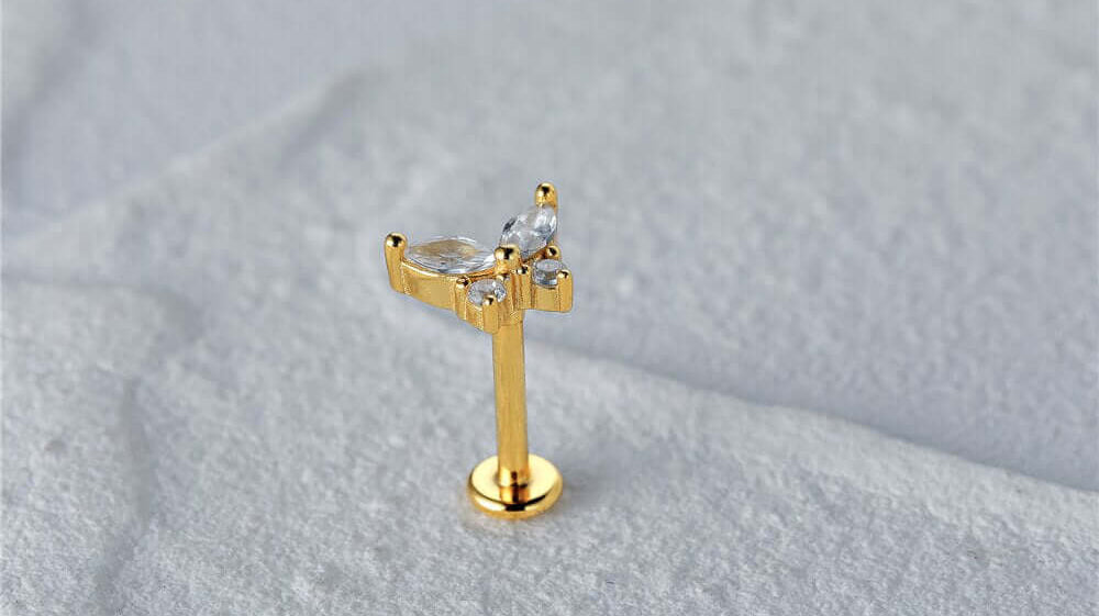 The Art of Pairing Flat Back Earrings with Casual Outfits