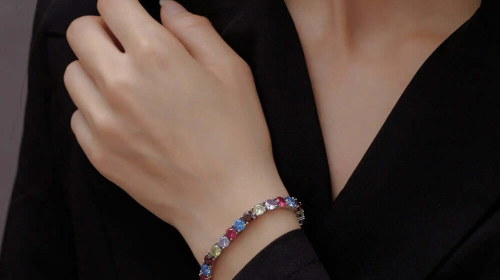 Glamorous Simplicity: CZ Tennis Bracelets for the Fashion Forward