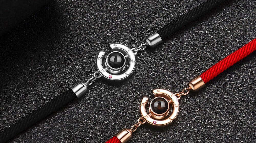 Exploring the Popularity of Bracelet Pictures in Personalized Jewelry