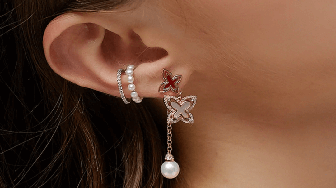 Treat Yourself to Exquisite Pearl Earrings
