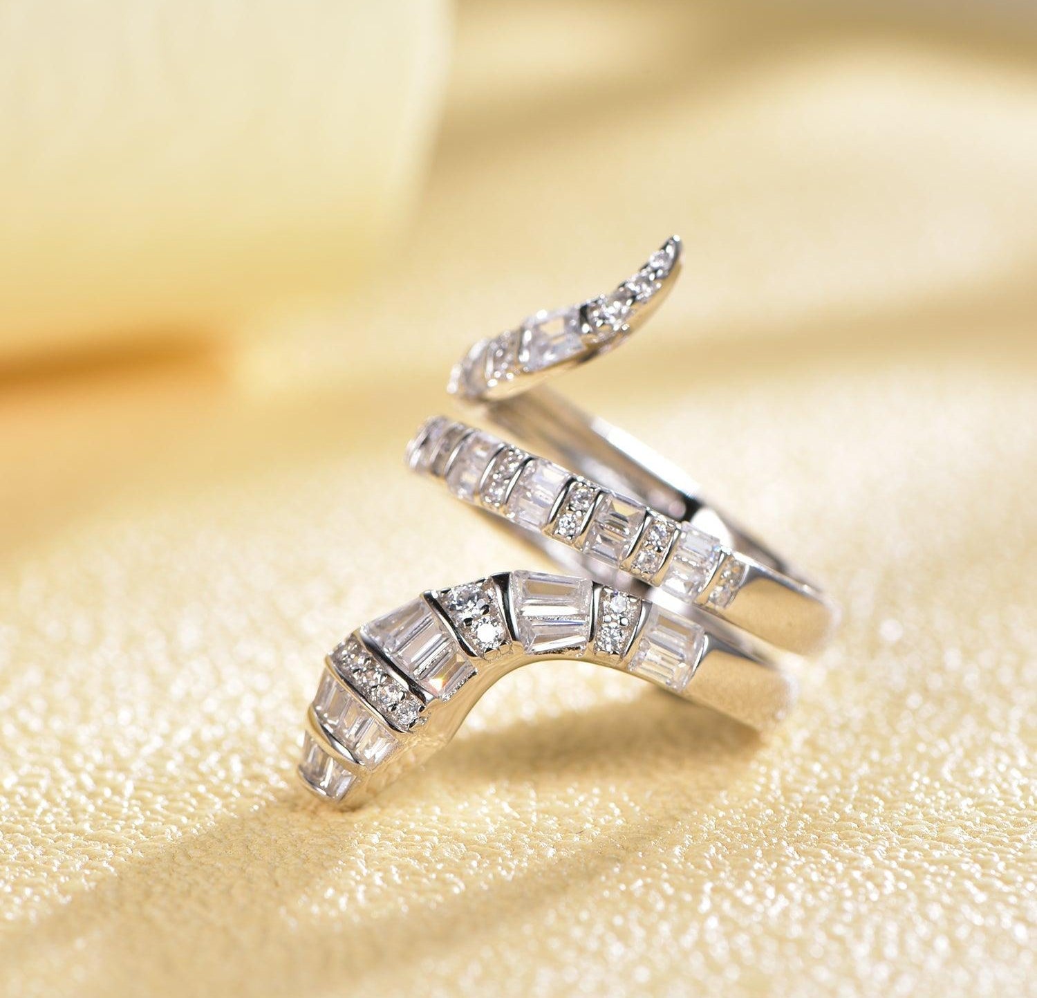 Trendolla Snake Shape Sterling Silver Ring - Trendolla Jewelry