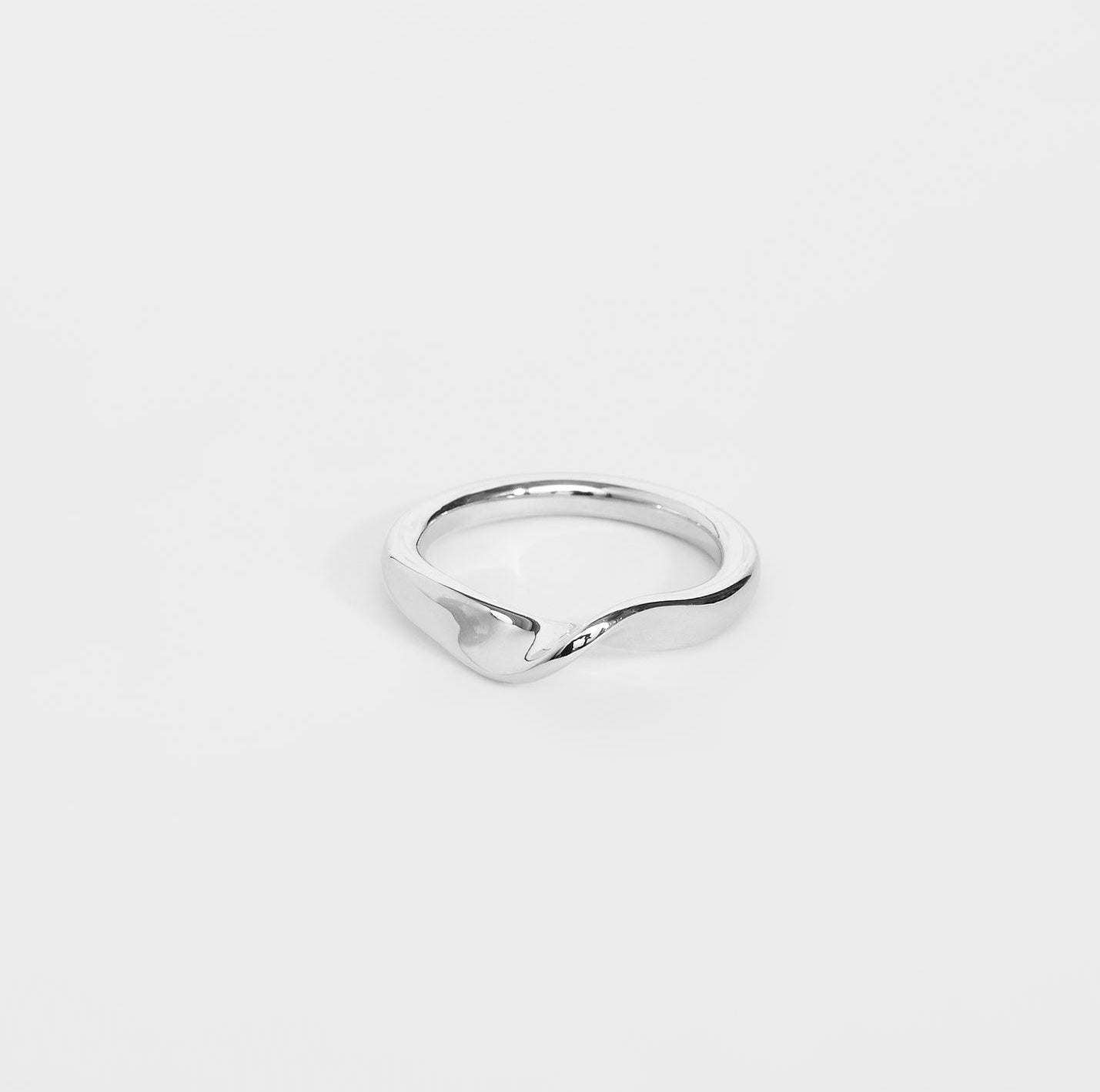 Trendolla Sterling Silver Highs And Lows Ring Wave Ring - Trendolla Jewelry