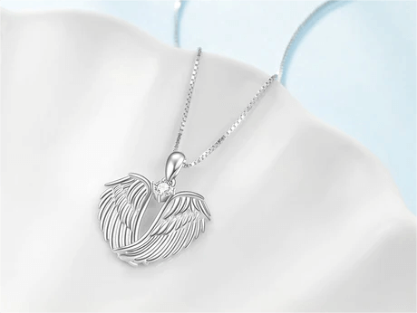 The Mesmeric Feather Pendant Necklace: Elevate Your Style with a Dash of Wit