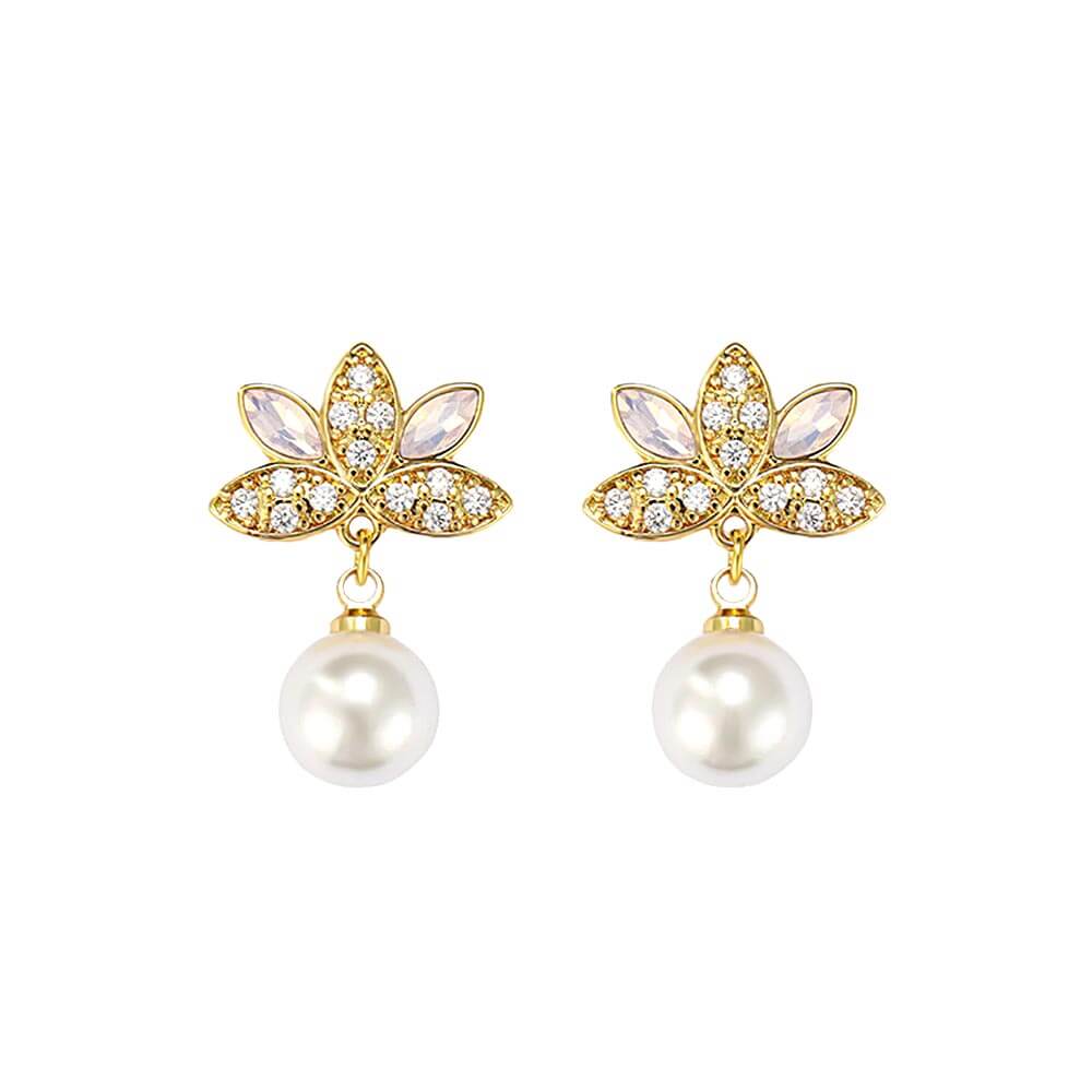 Unraveling the Mystery: How to Pronounce Kamala Harris and the Timeless Elegance of Pearl Earrings