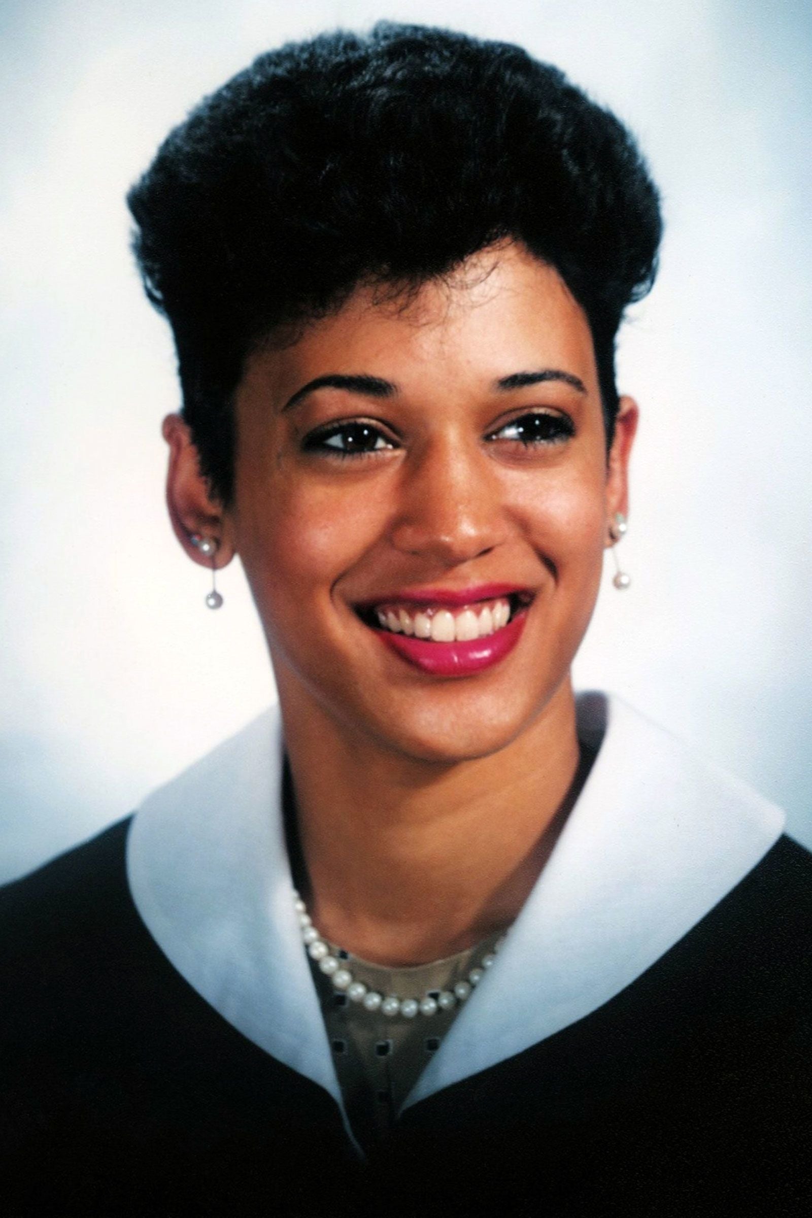 Kamala's Earrings: A Timeless Fashion Statement