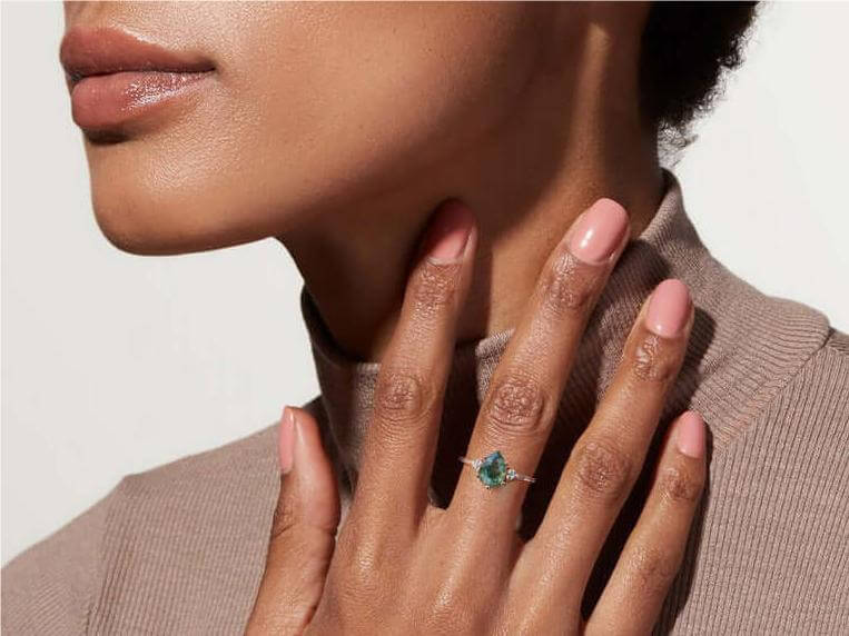 Design Inspiration: Styles and Occasions for Moss Agate Ring