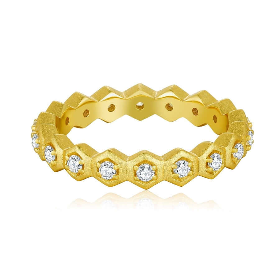 Does Aaron Rodgers Have a Ring? The Glittering Parallel Between Football Glory and Fine Jewelry